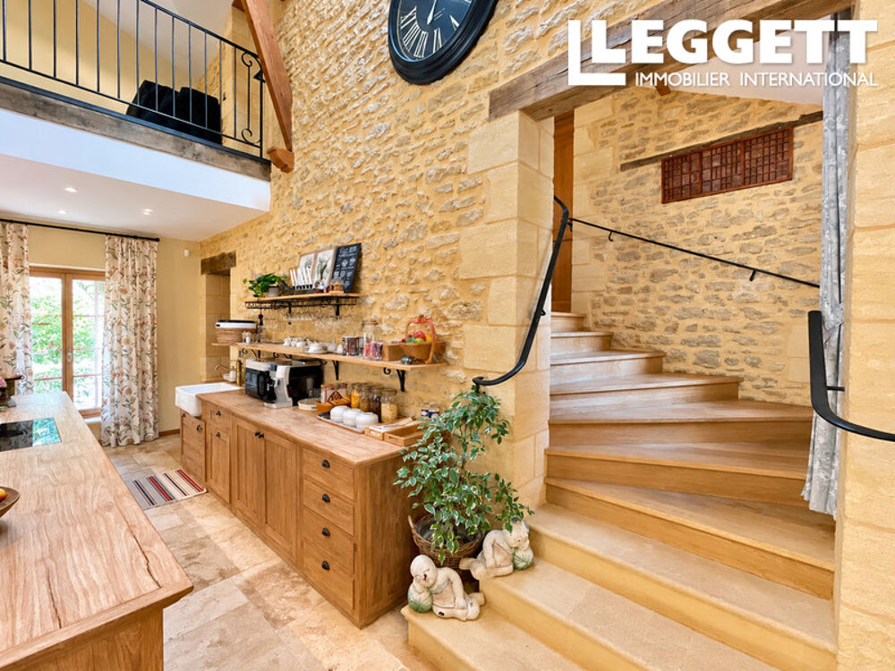 à vendre  Maison La Chapelle-Aubareil (24290)