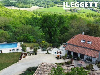  Maison à vendre 10 pièces 252 m²