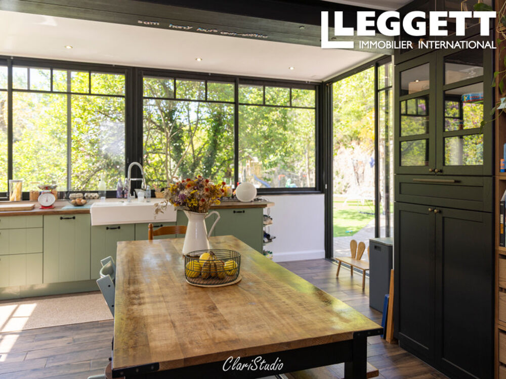 Vente Maison Charmante maison familiale avec piscine et terrain de 4 000 m² à deux pas du centre historique de Cahors Cahors