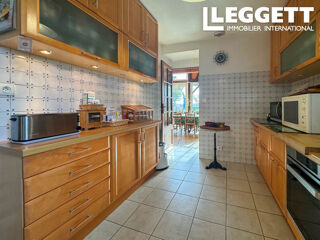  Maison  vendre 7 pices 256 m