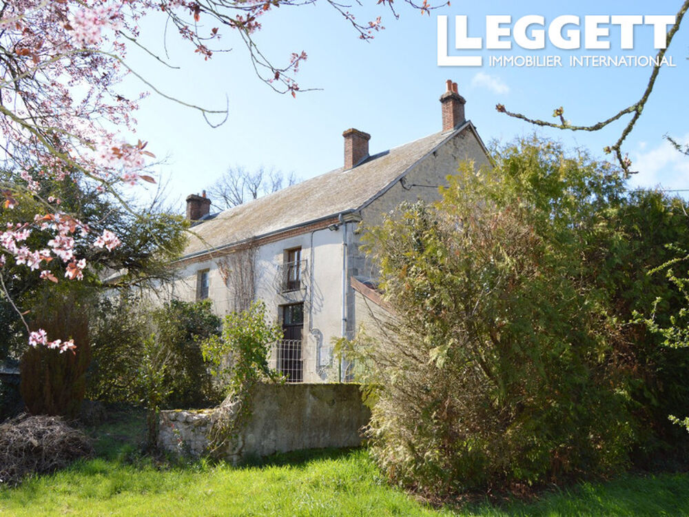 Vente Maison Deux maisons en pierre attenantes, dont une habitable et une à rénover ? avec terrain, dépendances et vues. Genouillac