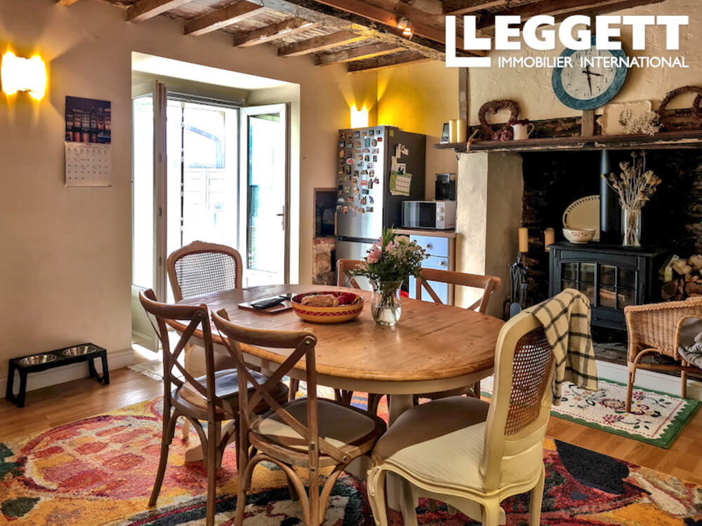 Maison 3 chambres avec véranda, jardin, garage et parking, à 5 min des commerces