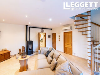  Maison à vendre 13 pièces 360 m²