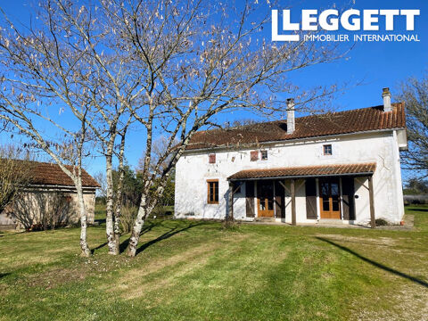   Charmante maison de 3 chambres ind�pendante au calme. Beau jardin. Hangar. Proche des commerces. <br />Vue d�gag�e. Maison - 4 pi�ce(s) - 89 m�