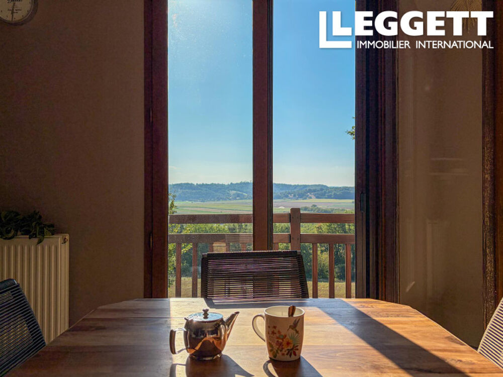 Vente Maison Maison périgourdine de charme avec vue dégagée, 5 chambres et proche de Montignac, Périgord Noir Montignac