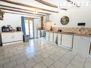  Maison à vendre 15 + pièces 485 m²