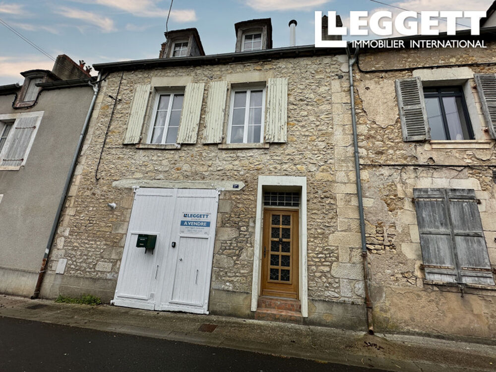 Vente Maison Maison mitoyenne parfaite avec une chambre située dans le centre du ville, prix Prix à négocier, Le blanc