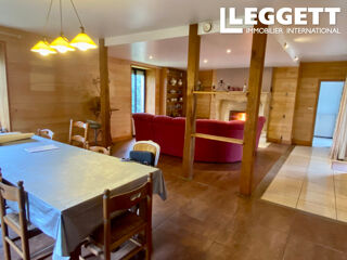  Maison � vendre 8 pi�ces 250 m�