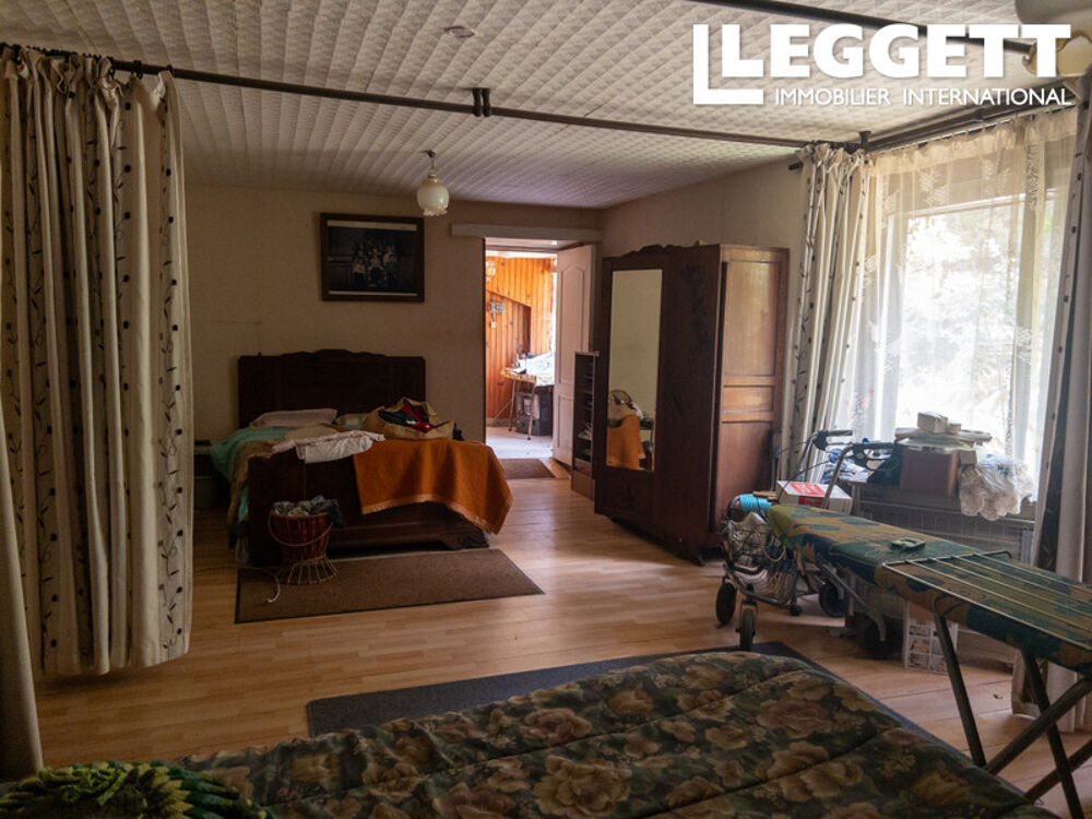 Vente Maison Ancienne fermette à rénover avec grange attenante et jardin de 1673m² Nabinaud