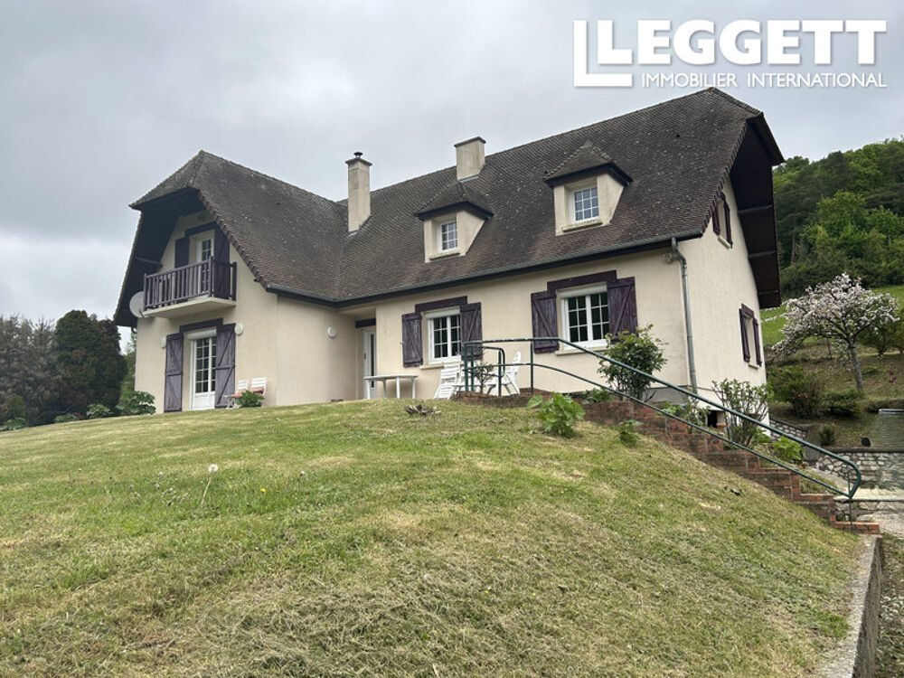Belle maison spacieuse et lumineuse, dans un environnement calme, à la campagne