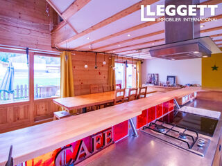  Maison � vendre 14 pi�ces 300 m�