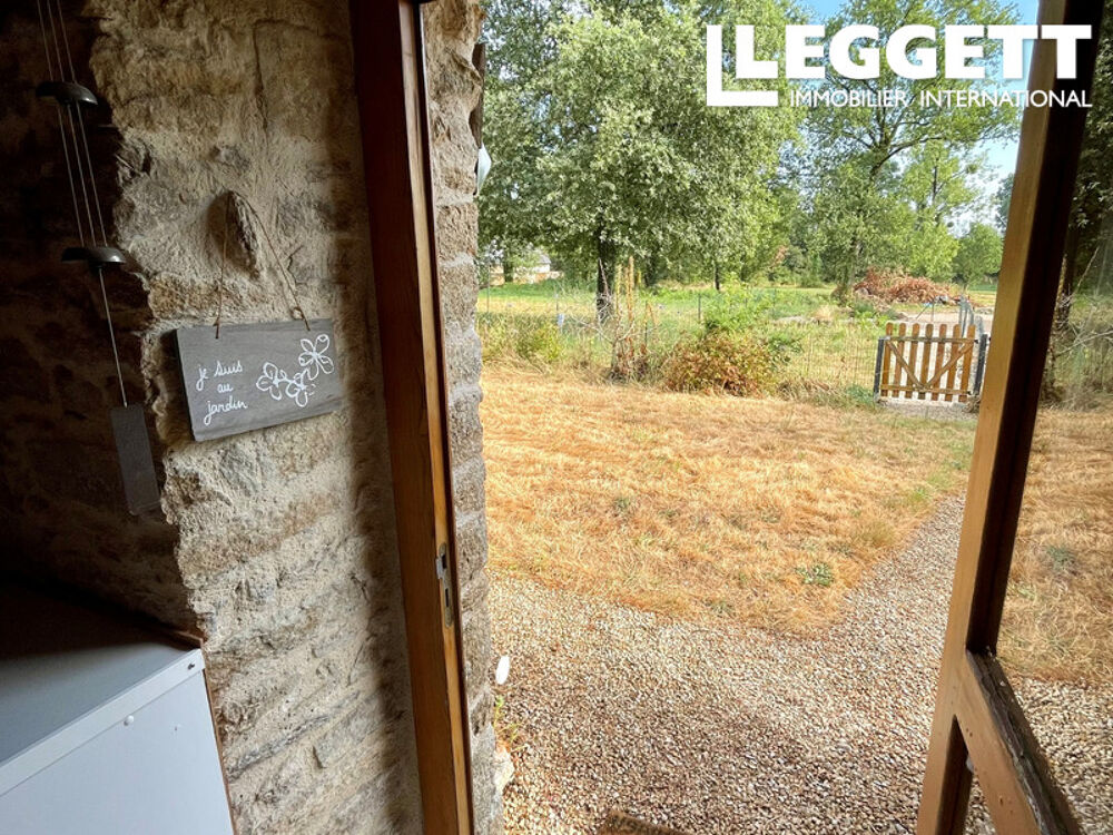 Charmante maison bretonne en pierre à LAMBEL, au coeur e la forêt de Camors