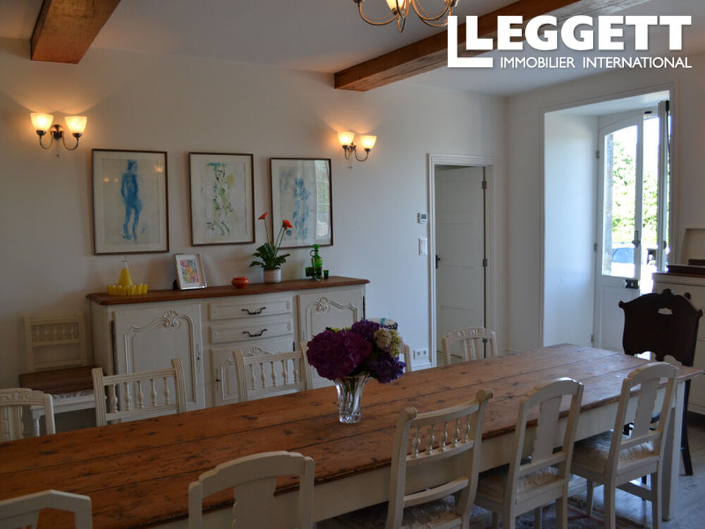 Vente Maison Propriété de caractère avec gîte, jardin, jacuzzi et excellent potentiel locatif Camprond