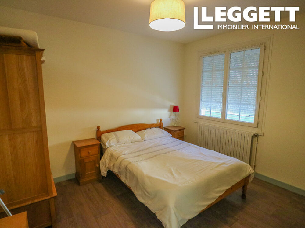 Vente Maison Belle maison familiale 4/5 chambres proche à commodités de centre ville Montmorillon