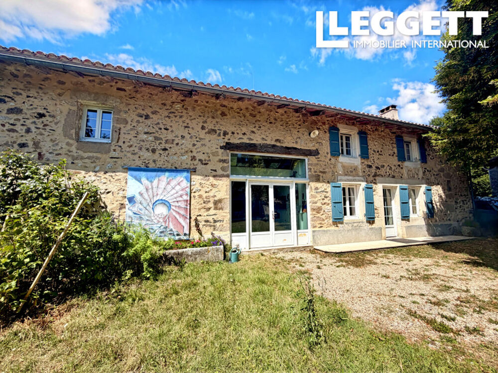 Maison 8 pièces 177 m² · à Mazerolles · 177 m² · 267 500 €