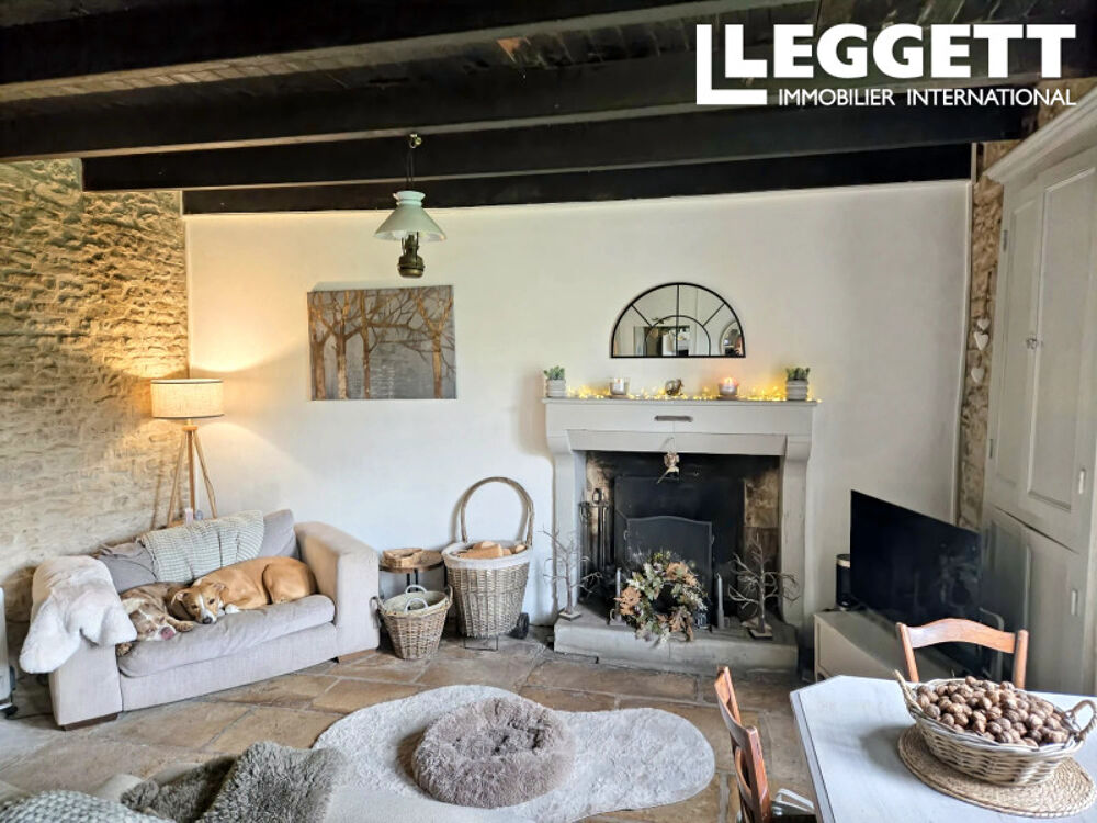 Vente Maison Énorme potentiel pour cet ensemble de propriétés pleines de caractère sur plus de 4 000 m² de terrain Pliboux