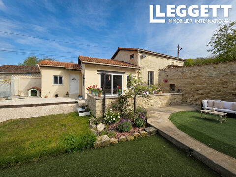   Propri�t� de charme de 3 chambres avec cour et terrasse. Maison - 4 pi�ce(s) - 91 m�