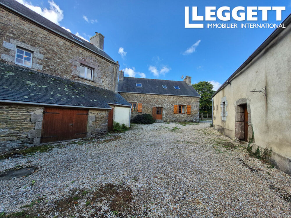 Vente Maison Pont-Melvez ? Deux maisons avec piscine enterrée et excellent potentiel de revenus Pont-melvez