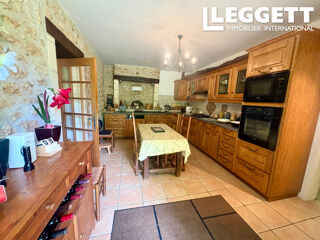  Maison à vendre 11 pièces 162 m²