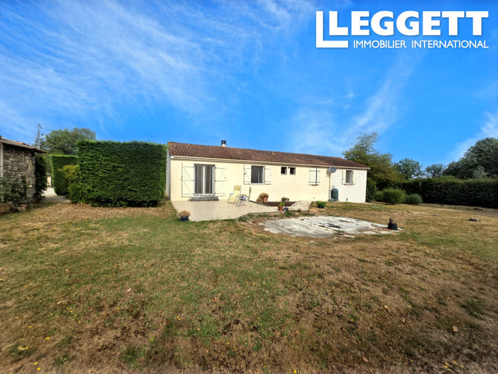 Vente Maison Charmante maison de plain pied avec grange et un bois séparé, dans un secteur calme à 20 min d'Angoulême Vouzan