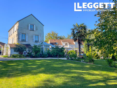   Maison 11 pi�ces avec d�pendance et piscine � vendre � 95840 Villiers-Adam Maison - 11 pi�ce(s) - 408 m�