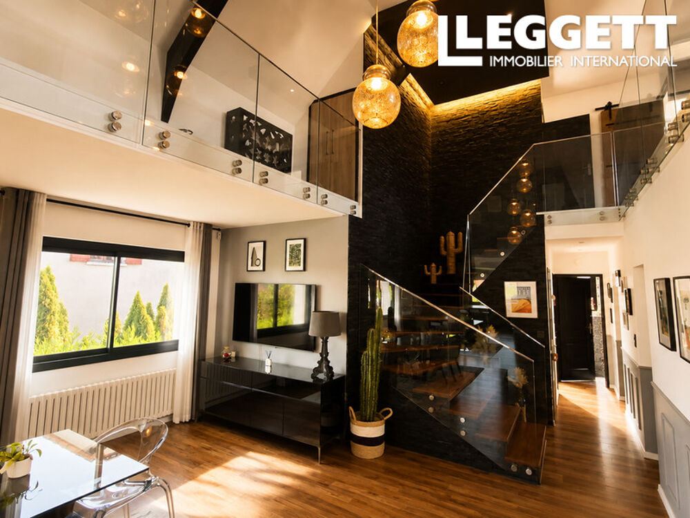 Vente Maison Villa contemporaine 6 chambres avec appartement indépendant et piscine près de Limoges Panazol