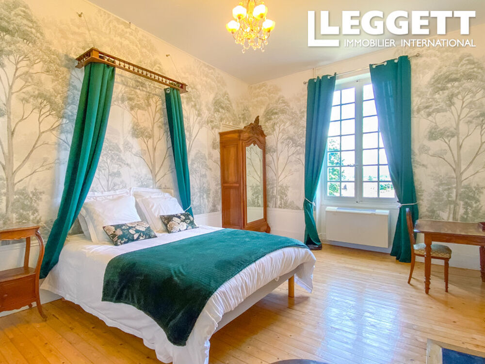 à vendre  Propriété/château Marcilloles (38260)