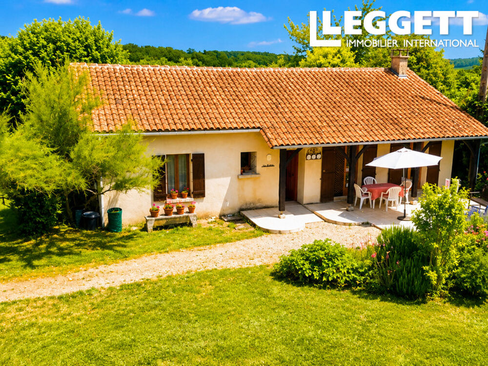 Vente Maison Un bungalow de trois chambres avec piscine à quelques minutes d'Aubeterre-sur-Dronne Pillac