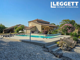  Maison � vendre 8 pi�ces 235 m�