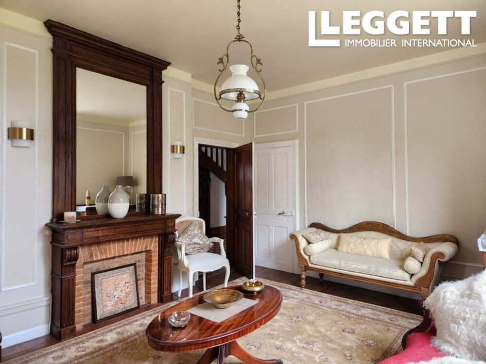 Vente Maison Maison de caractère sereine, 6,65 ac, vues remarquables, gîte à rénover, retour sur le marché (refus prêt) Chabanais