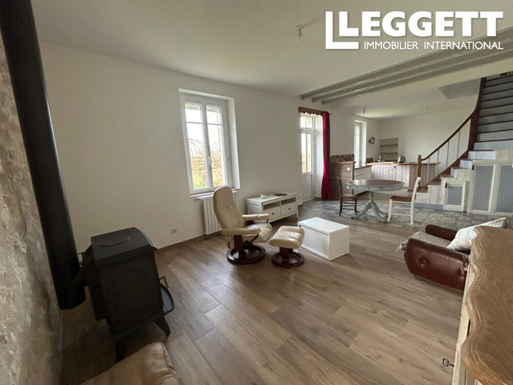 Vente Maison Maison de caractère alliant confort moderne et charme de l?ancien, garage et jardin de 2560m². Bonnes