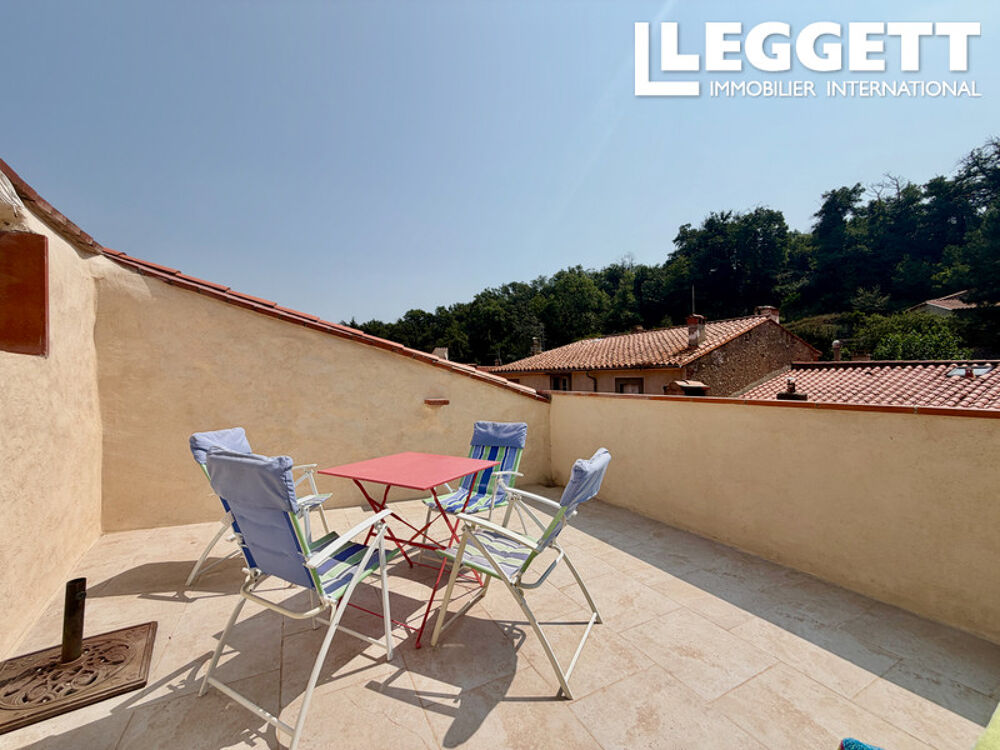 Magnifique maison de village en pierre entièrement rénovée à Finestret avec terrasse de toit