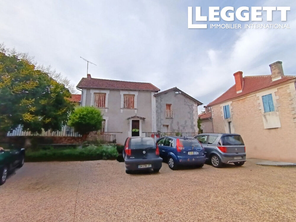 Vente Maison Maison d'habitation avec jardinet , cave avec rez-de-chaussée et étage,  dépendance, et jardin séparé Grand-brassac
