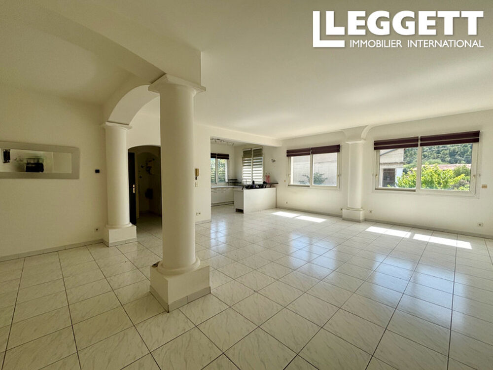 Vente Maison Maison unique comprenant 3 grandes chambres et 3 salles de bains indépendantes et grand séjour annex cuisine MoliÈres-sur-cÈze