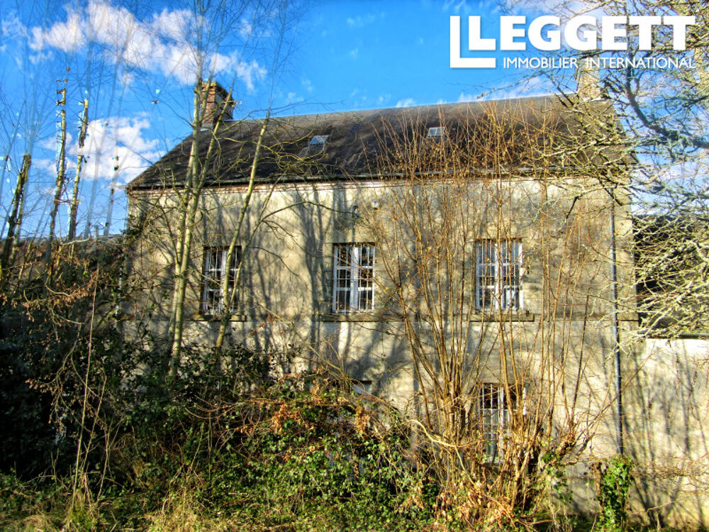 Vente Maison Jolie demeure de maître à rénover avec dépendances et jardin arboré, à Pré-en-Pail. PrÉ-en-pail-saint-samson