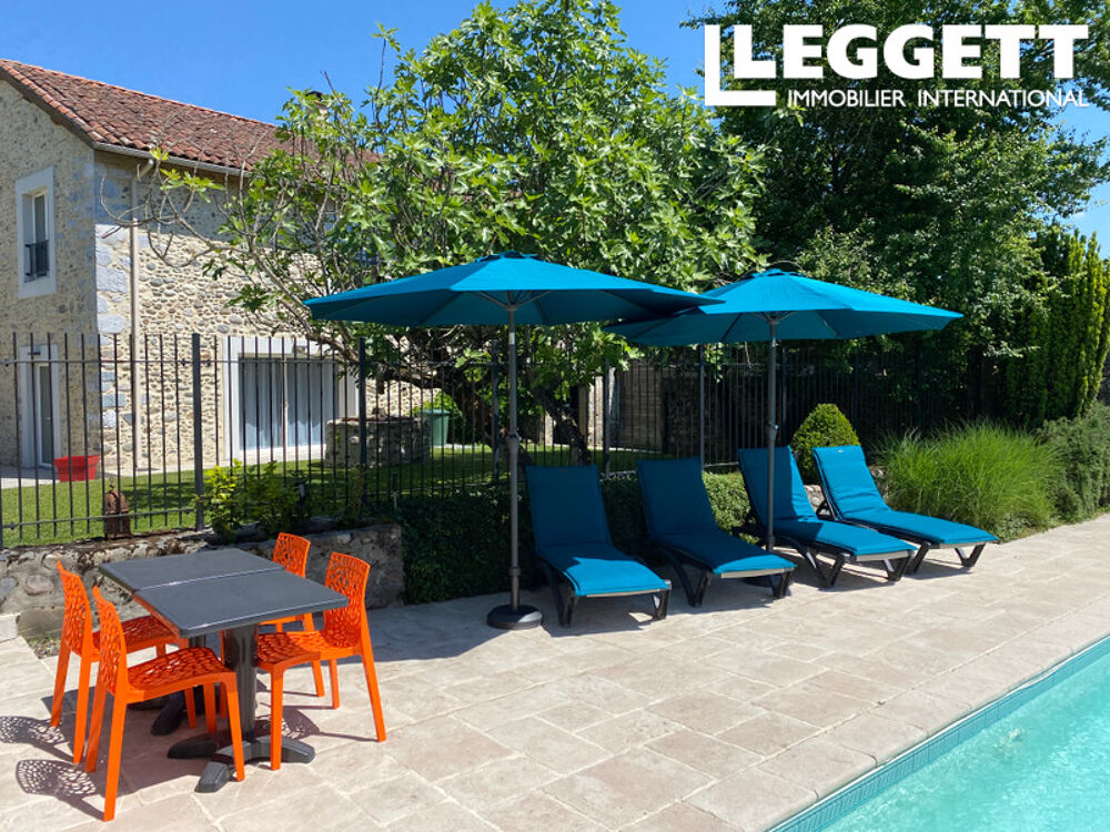 Superbe maison familiale avec B&B/Gîte, piscine et sécurisé - Un investissement parfait dans les Pyrénees