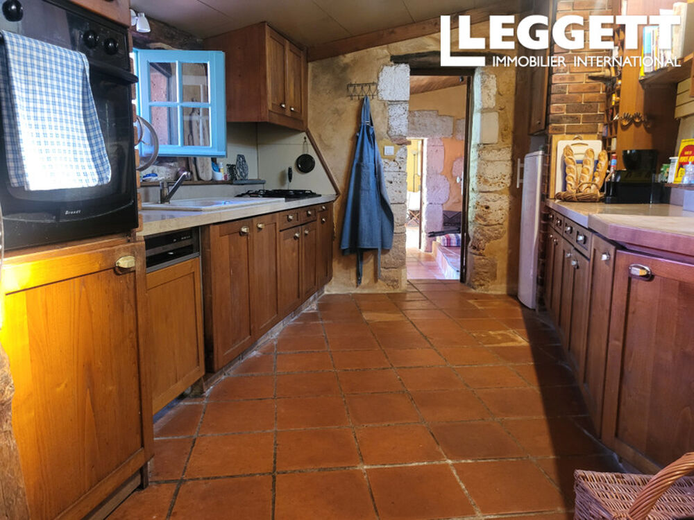 Vente Maison Belle propriété en pierre, pleine de caractère et de charme, avec une vue magnifique, une piscine, un jardin e Quinsac