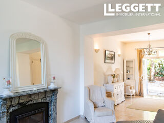  Maison  vendre 8 pices 240 m