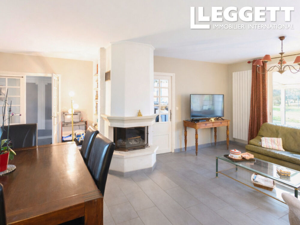 Vente Maison Propriété privée de 4/5 chambres avec piscine chauffée et étang, à quelques minutes des 24 Heures du Mans Le mans