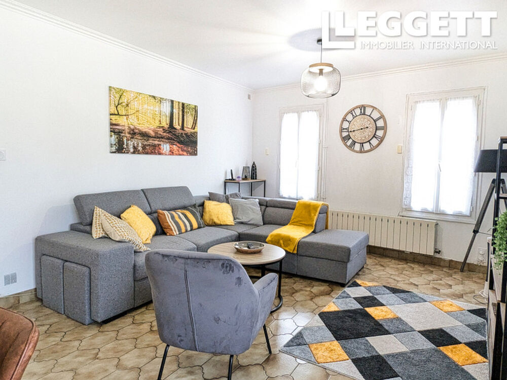 Vente Maison Maison de campagne rénovée dans un hameau calme avec piscine, jardin et grange près de Magnac Laval Magnac-laval