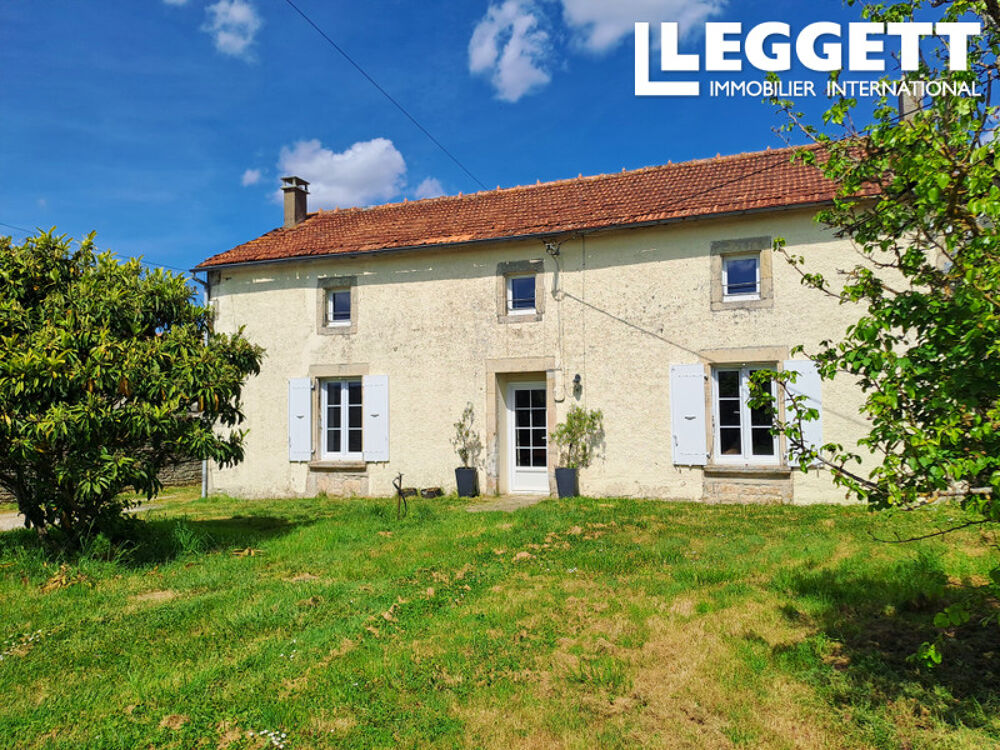Vente Maison Maison de campagne spacieuse avec grand jardin et nombreuses dépendances proche de Chef-Boutonne Chef-boutonne