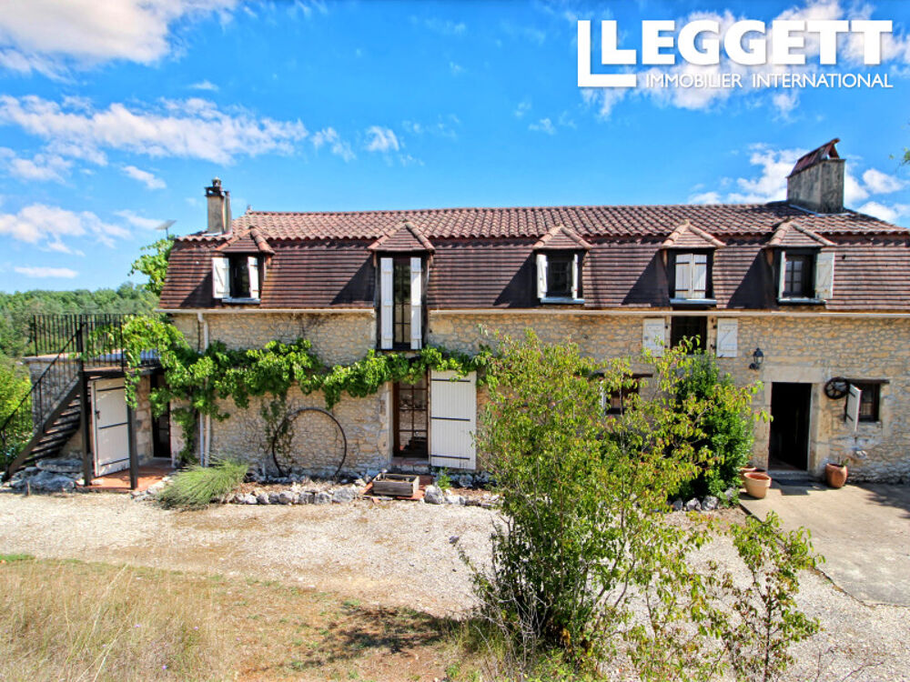 Vente Maison Maison d'habitation avec piscine et appartement séparé à rénover Sainte-foy-de-longas