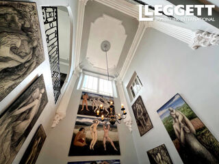 Vente Maison Grande maison de ville sur 2 côtés comprenant 3 appartements, 5 lits, 3 salons, 3 cuisines et 3 salles de bain Quillan