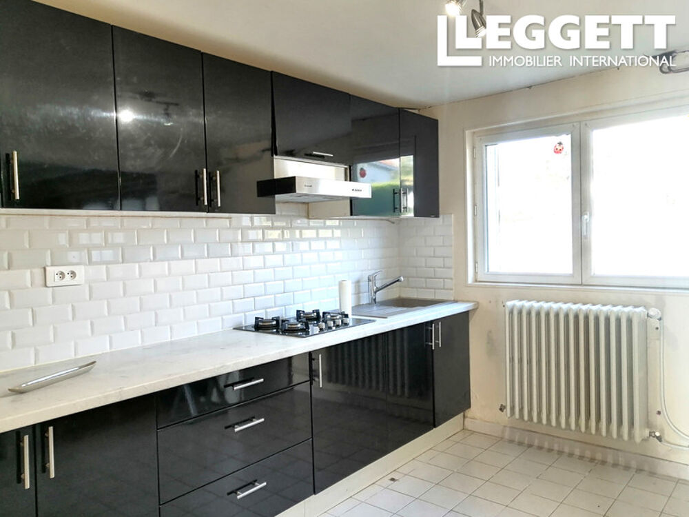 Vente Maison Maison de ville, 4 chambres, terrasse,  atelier, jardin, belle vue. Proche tous commerces. Grand potentiel Saint-mathieu