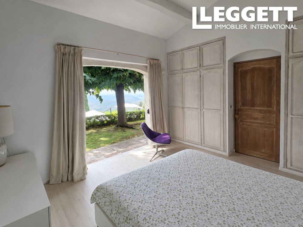 Cabris ? Villa dominante de 225 m², vue mer et lac, piscine et espace studio