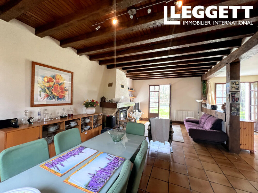 Vente Maison Maison de campagne entièrement modernisée de 4 chambres avec grand jardin et garage dans un endroit idyllique Rezay