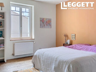  Maison  vendre 8 pices 288 m