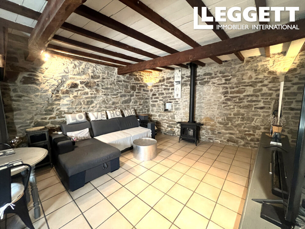 Vente Maison Une jolie maison de village, entièrement rénovée, avec un beau jardin caché, dans un charmant village Trausse