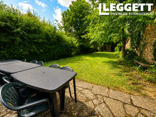  Maison à vendre 15 + pièces 301 m²