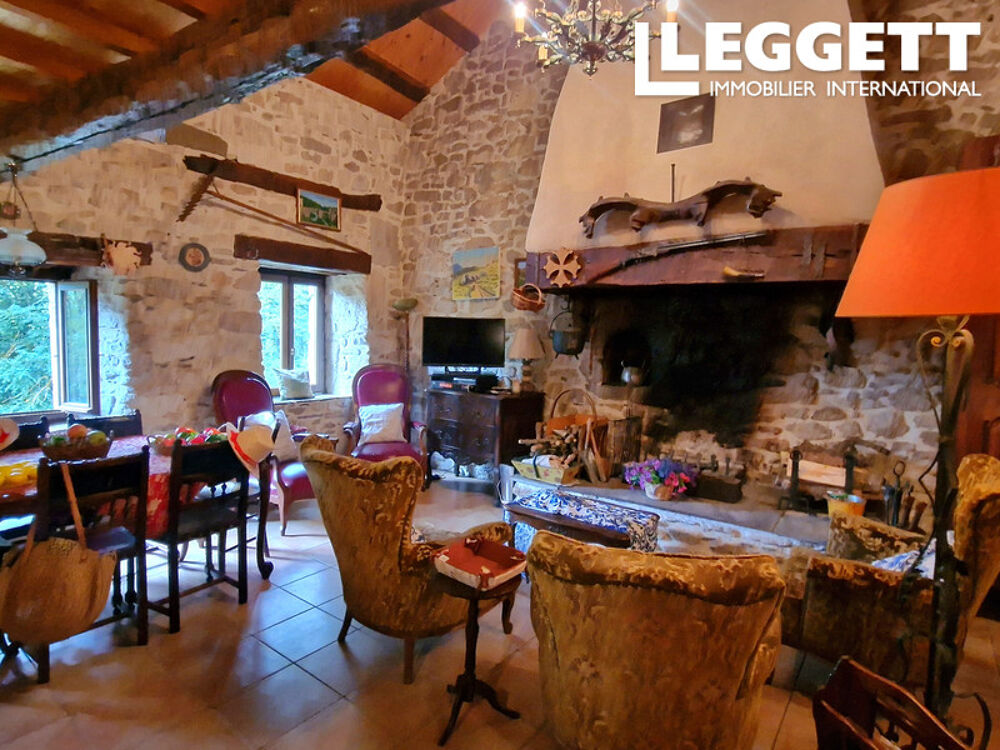 Vente Maison DEUX MAISONS de caractère, avec terrain situé à proximité du lac de Raviege Brassac